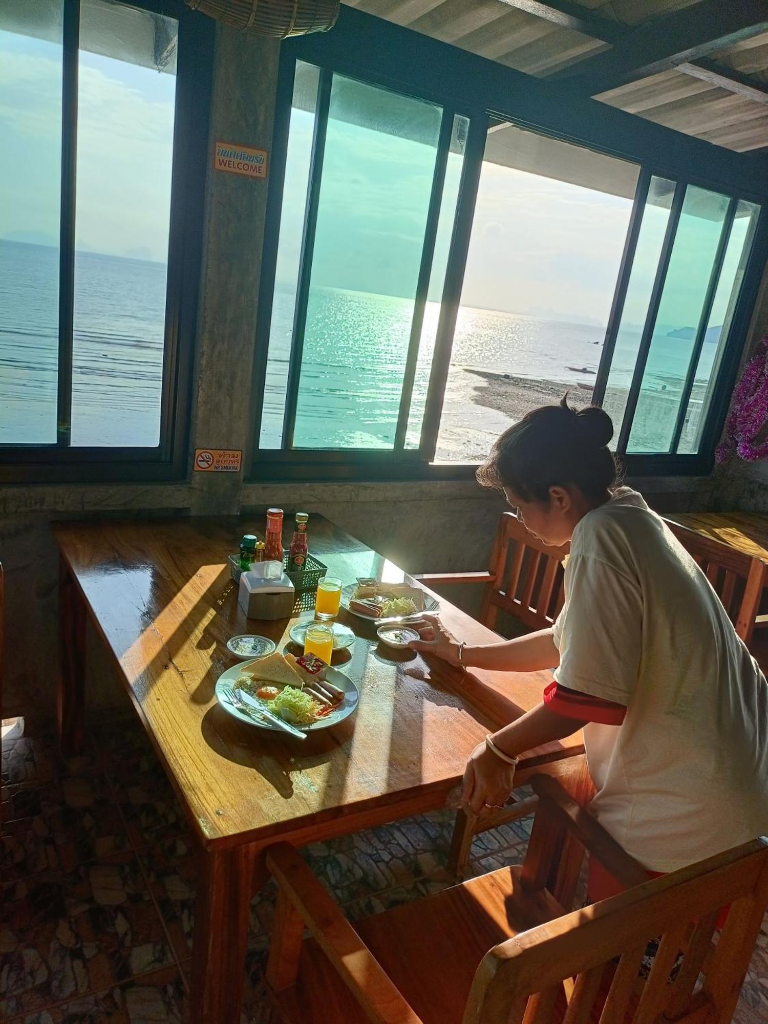 Poohry Seaview Leilighet Ko Lanta Eksteriør bilde